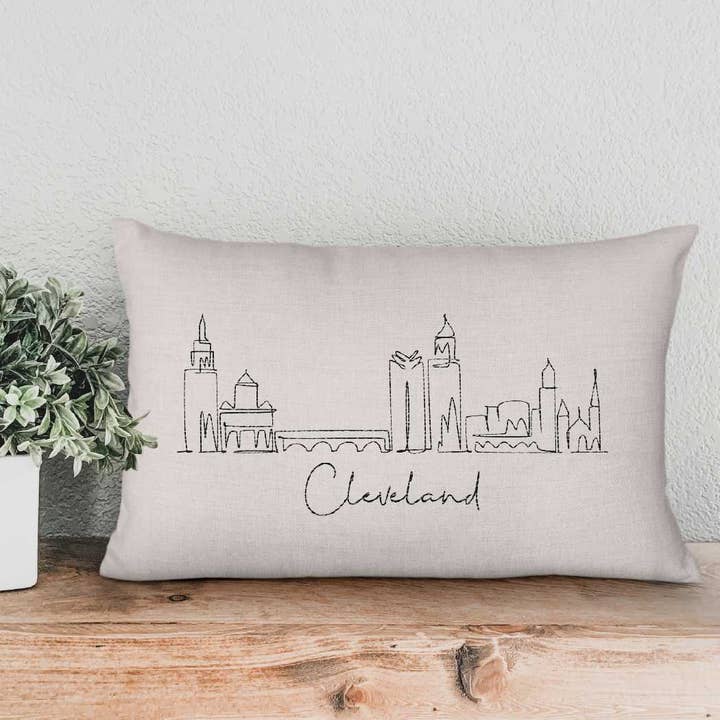 Coussin Cleveland 12 x 18 po pour la vente par Elm Ridge Home