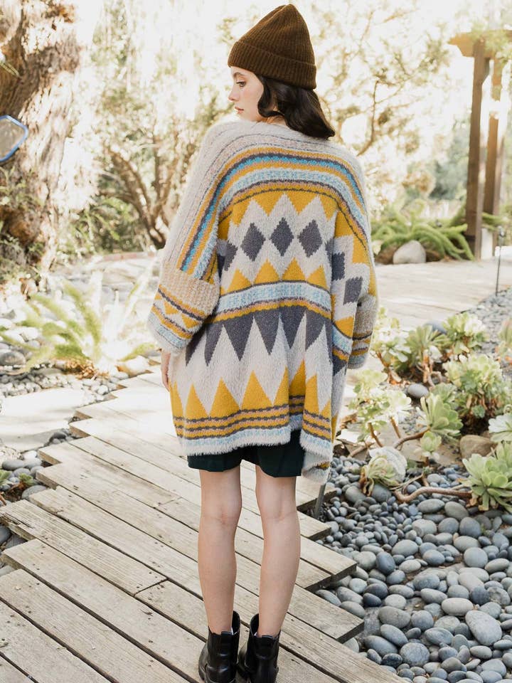 Leto Accessories - Wholesale Cardigan – Women’s - Boho Faux Fur Ruana Wrap with Cozy Pockets - Tribal Cardigan6