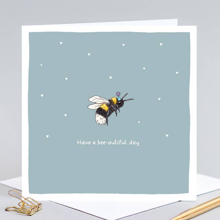 Passe une journée abeille-lle // Carte d'anniversaire mignonne avec une abeille pour un(e) ami(e) pour la vente par Wild Lines