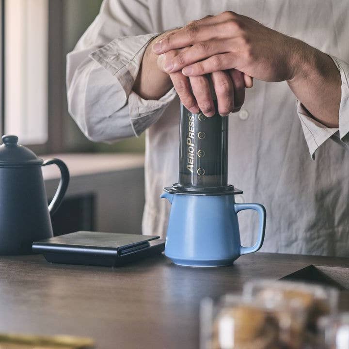 LOIS - Wholesale Pour-over & dripper - ORIGAMI Ceramic Coffee Server9