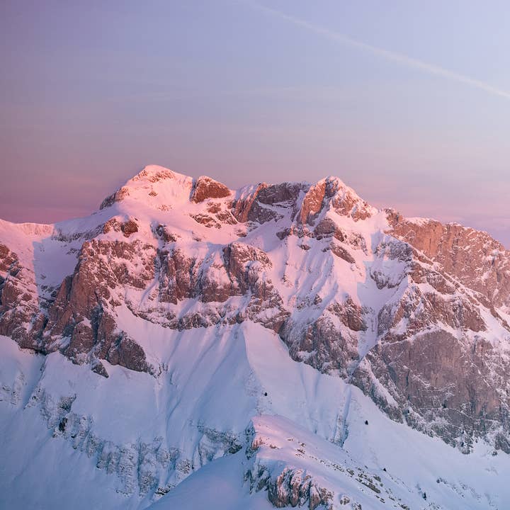 Evian Facial Spray - Wholesale Face & Body Mist/Water - Evian Facial Spray, 10.1 oz5