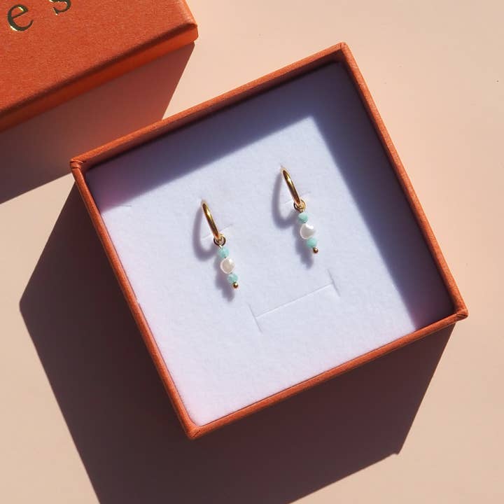 Freshwater Pearl & Gemstone Stack Hoops and other Purchase Wholesale snap button jewellery. Free Returns & Net 60 Terms on Faire trending on Faire.