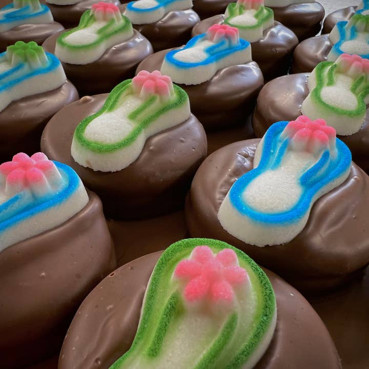 O'Shea's Candies Sweet Shop - Wholesale Chocolate Covered Sweets - O’Oreo “Flip Flops” 🏖 🩴 w/ Milk Chocolate 3 Pk