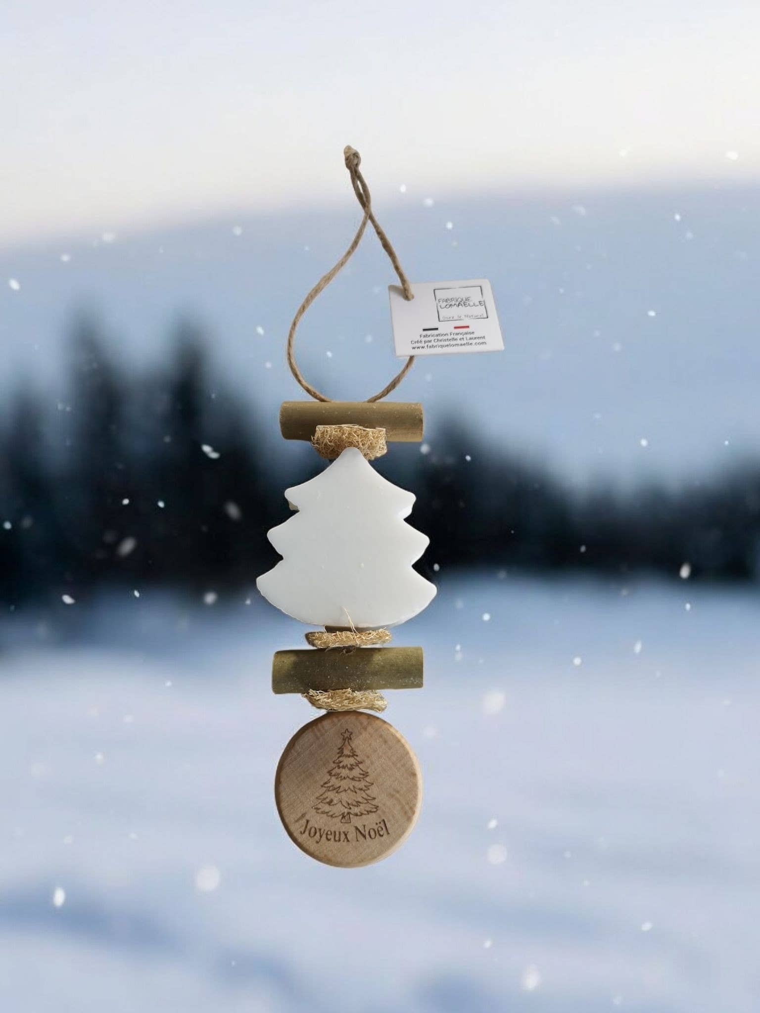 fabrique lomaelle - Wholesale Christmas Decoration - Braid 1 White Fir Soap round engraved fir "Merry Christmas"2