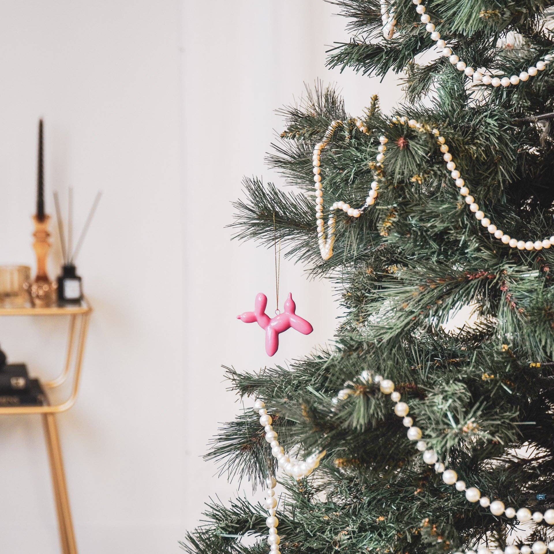 Housevitamin bv - Wholesale Ornament - Ornament - Balloon Dog Hanger - Ceramics - Pink - 6,5x3x6cm3