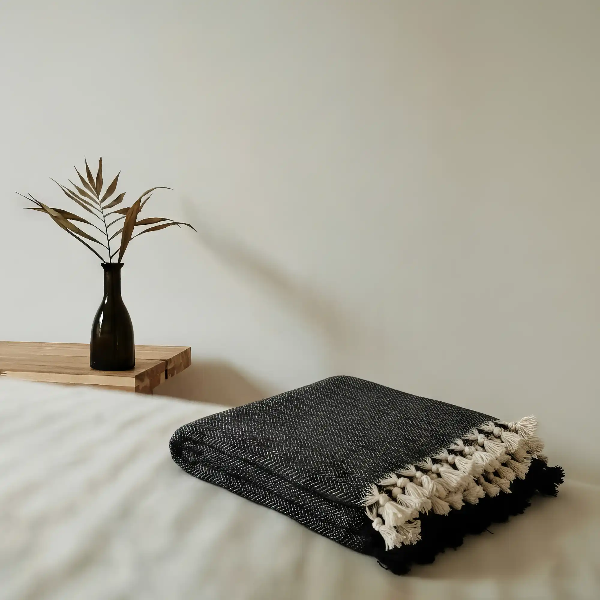 Moa – wholesale Throw blanket – 100% Cotton Black Throw Blanket2