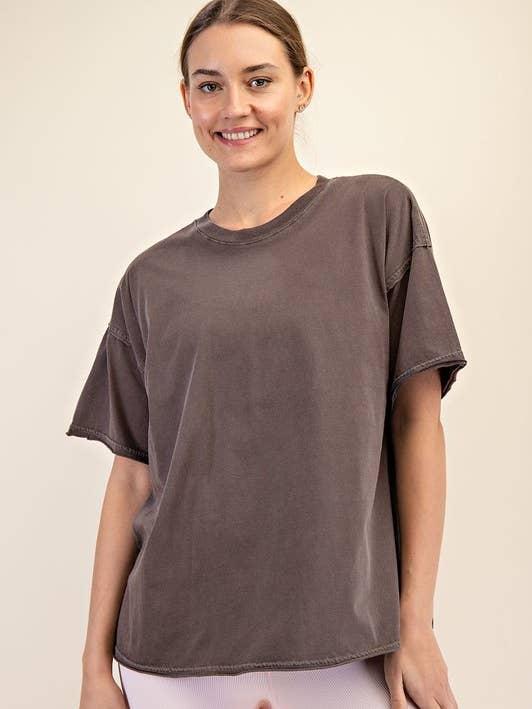 T150037- SHORT SLEEVE WASHED COTTON BOXY TEE and other Purchase Wholesale burnout t shirt. Free Returns & Net 60 Terms on Faire trending on Faire.