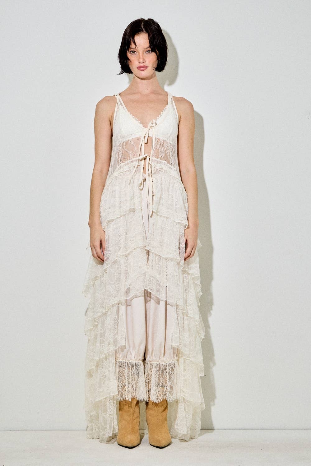 Baevely by Wellmade USA - Vendita all'ingrosso Camicetta - Donna - Spolverino a balze con volant in pizzo romantico11