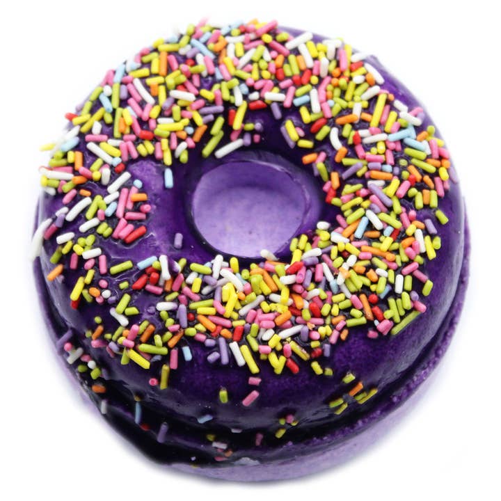 AW Aromatics Limited - Wholesale Bath Bomb/Fizz - White Label Blackberry and Almond Bath Donut 180g