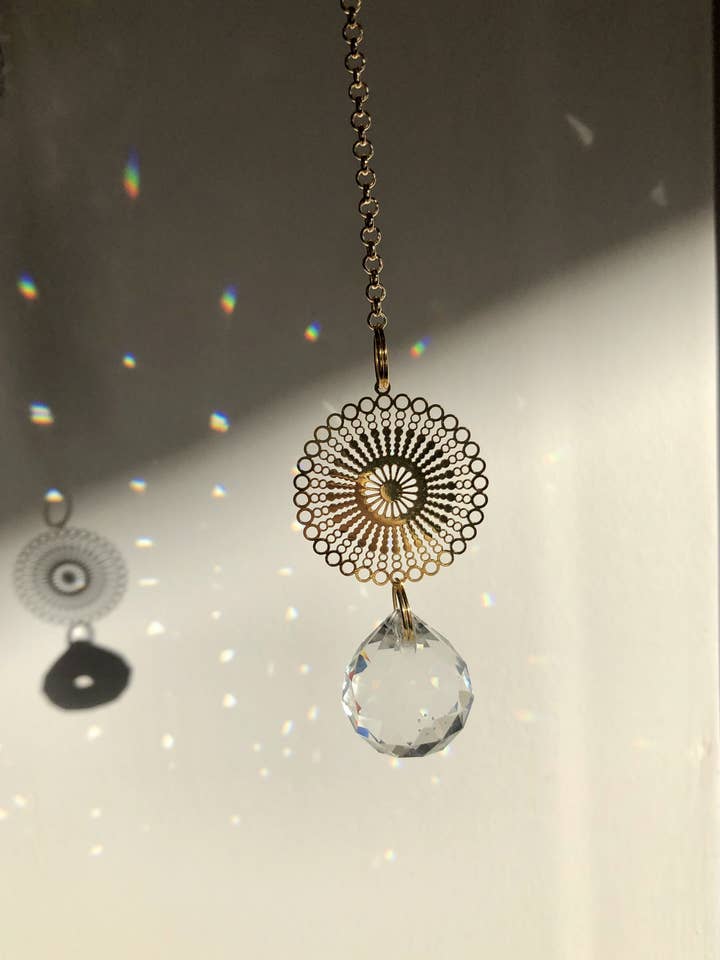 Sun Catcher - Suncatcher - Mandala for wholesale by Atelier Aiyanna