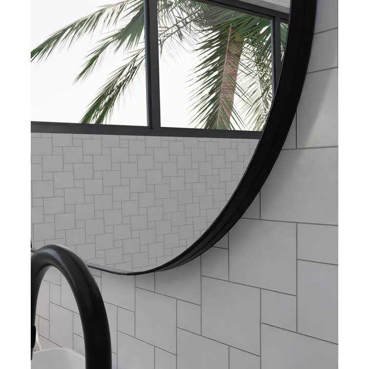 Gdeco - Wholesale Wall Mirror - Black Oval Resin Mirror 150*80 Cm3