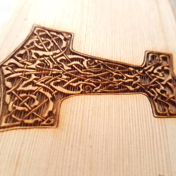 Lyoncraft - Venta al por mayor Cajas decorativas - Mjölnir Thor's Hammer Caja de madera con cierre pequeño