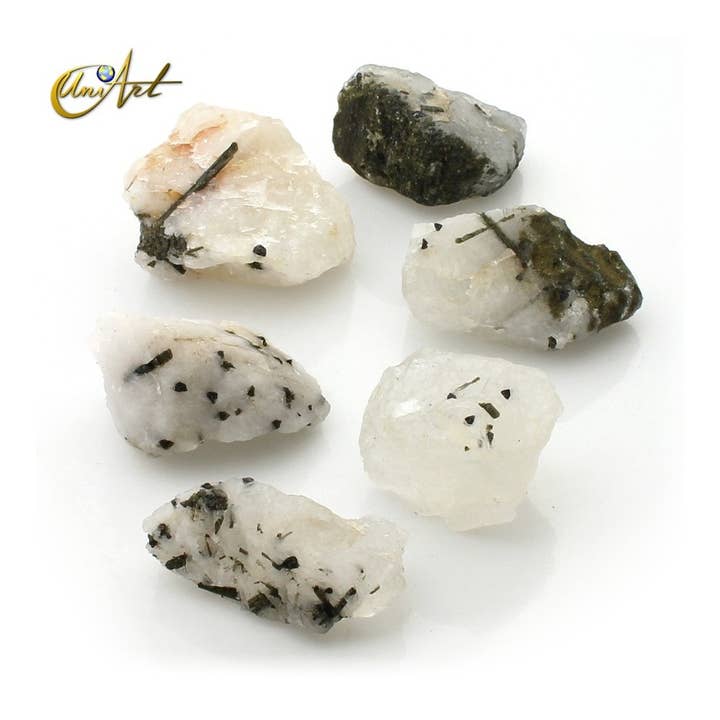 UniArt - Wholesale Spiritual Stone/Crystal - Tourmaline in Quartz Matrix Per Kilo1