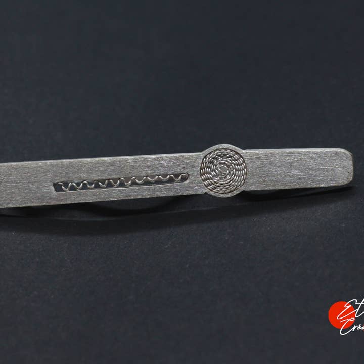 Tie clip “Zig” for wholesale by Etcaetera Création