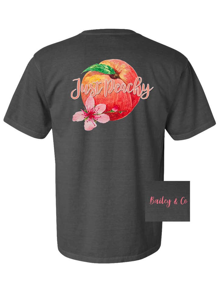T-shirt Just Peachy pour la vente par Bailey and Co