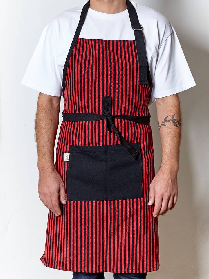 Grembiule tradizionale in tela da macellaio a righe rosse per la vendita all'ingrosso da parte di Eturel Madrid
