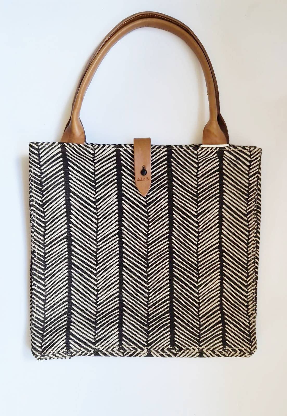 Dana Esteline - Wholesale Tote Bag - Women's - Safari Felce Tote Bag0