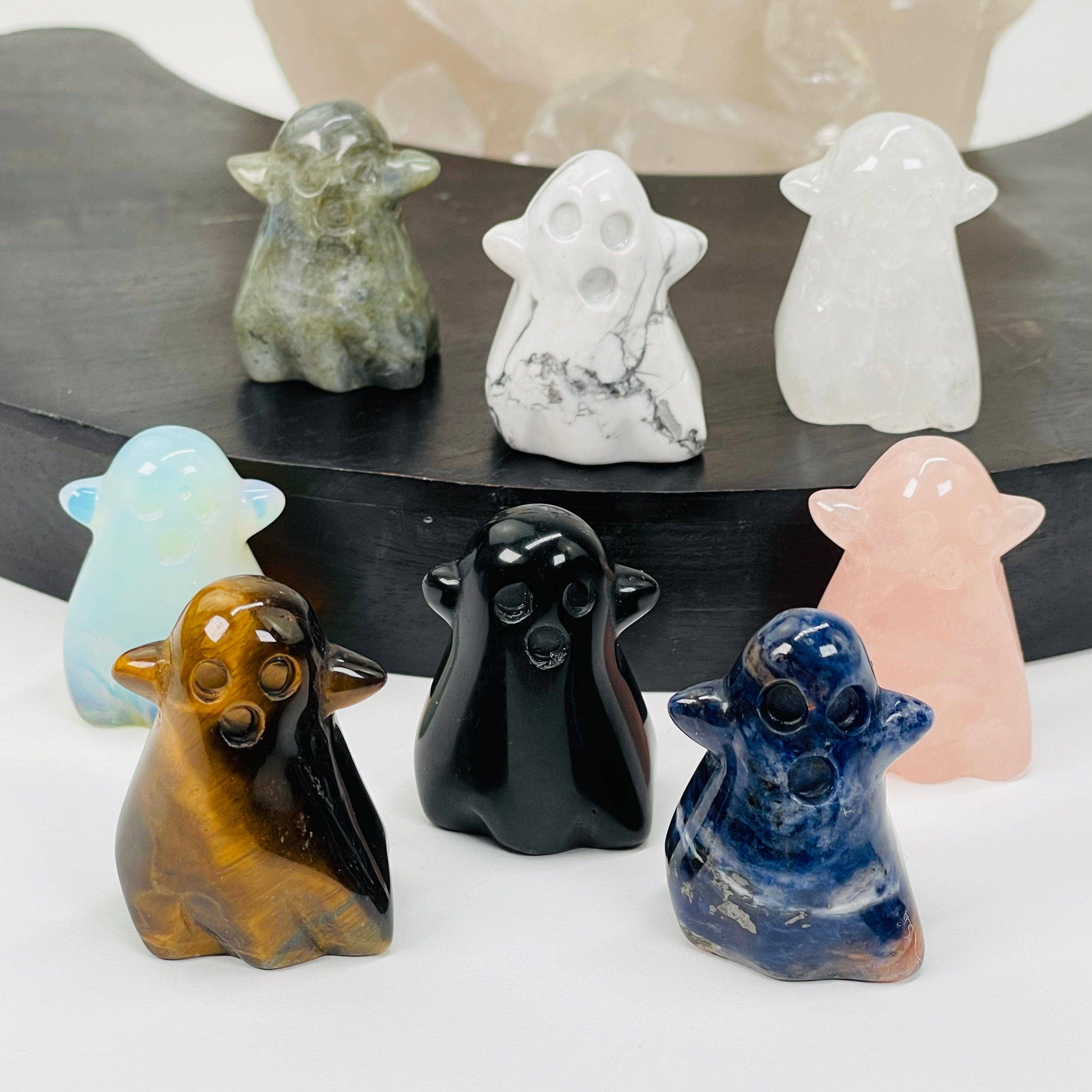 Rock Paradise - Wholesale Spiritual Stone/Crystal - Gemstone Ghosts Halloween Decoration Crystal Alter Carvings1