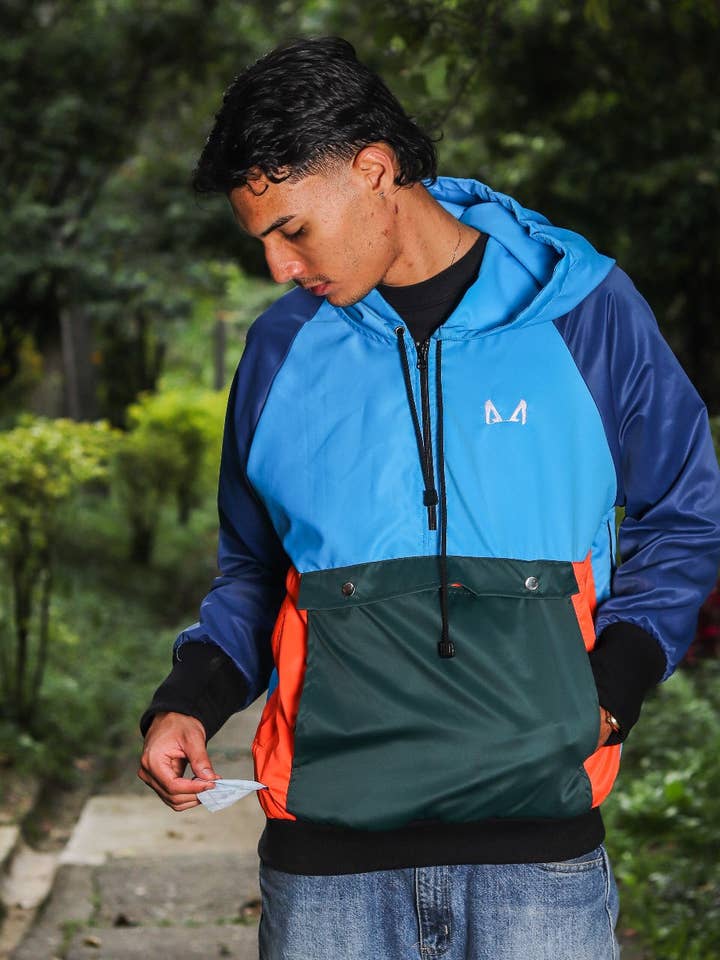 AkraCreations - Wholesale Windbreaker - Unisex - Dog Training Windbreaker – Functional, Lightweight & Built for Training8