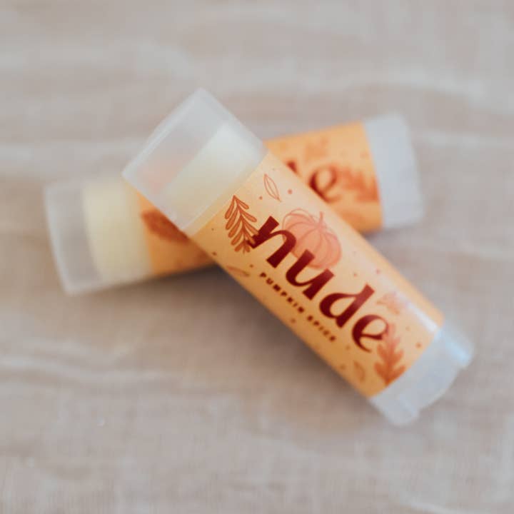 Pumpkin Spice læbepomade limited edition for engroshandel hos Nude Balm