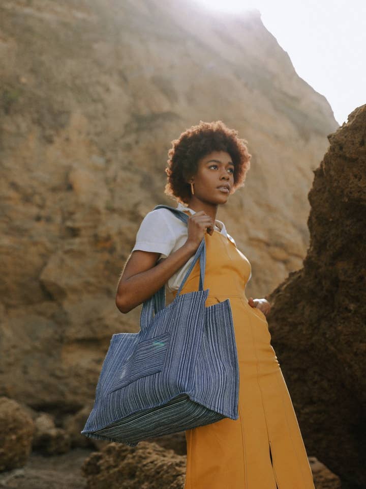 Caspian Bag for wholesale by SIZ