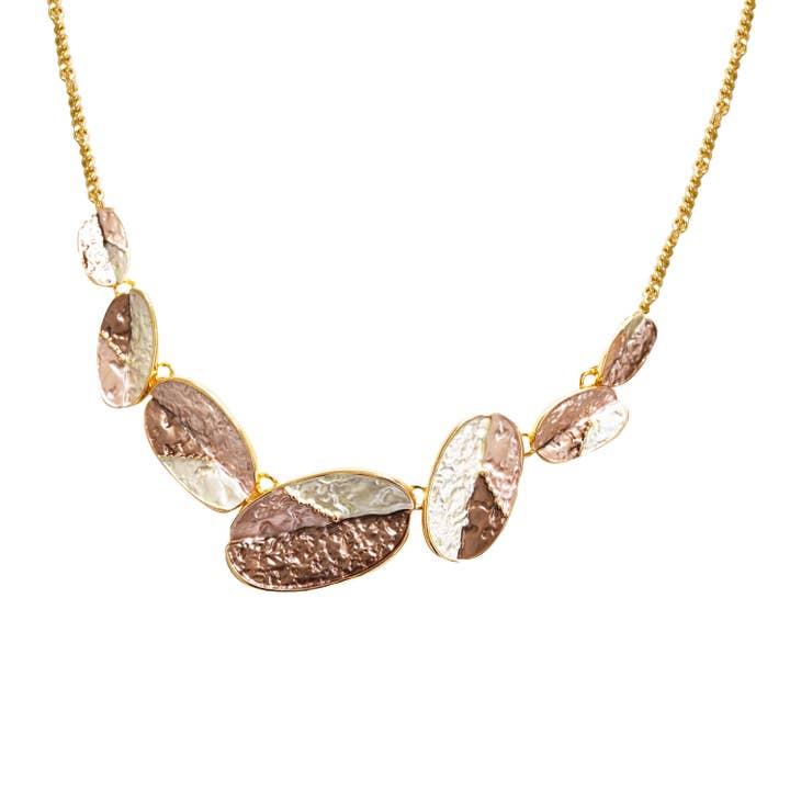 ENAMELED COFFEE BEANS NECKLACE - SW24864A144 for wholesale by AMORINO SRL