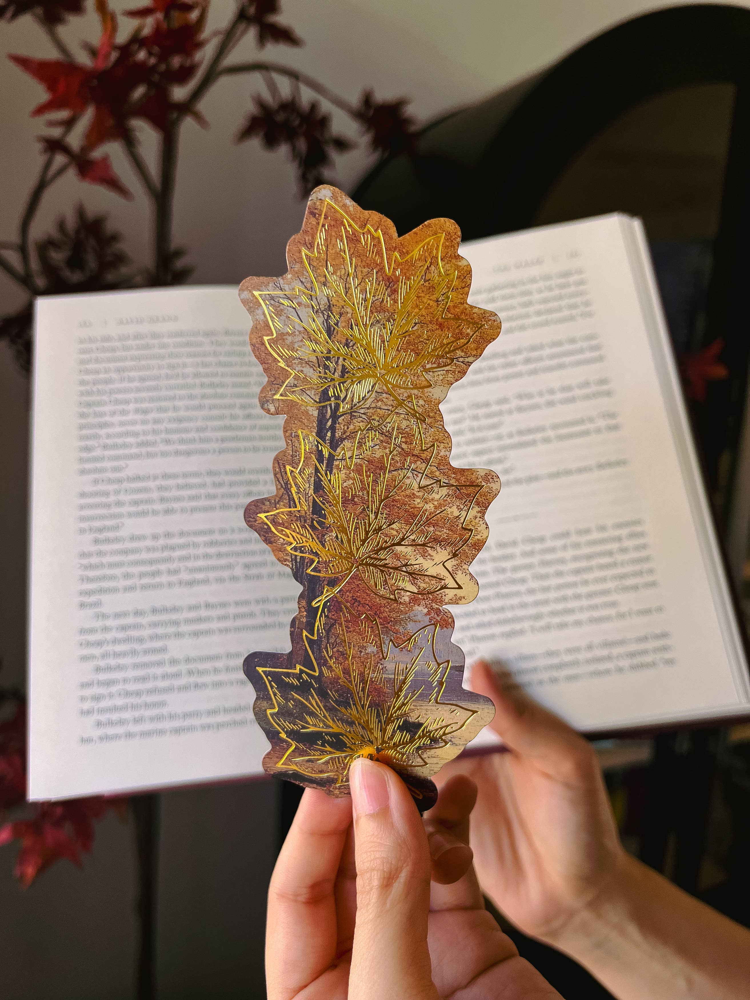 The Bookish Atelier - Wholesale Bookmark - Falling Leaves in Autumn Gold Foil Bookmark1