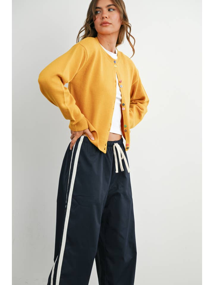 BUTTERMELON - Wholesale Cardigan - Women's - Long Sleeve Buttoned Cropped Cardigan - BMC790612