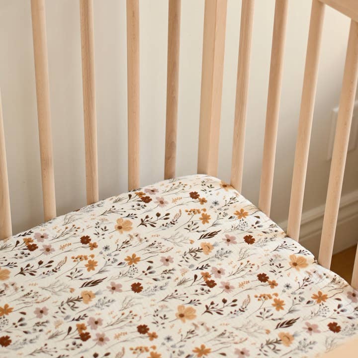 Minika - Wholesale Cot/Crib Sheets - Crepe standard crib sheet - Wildflowers1