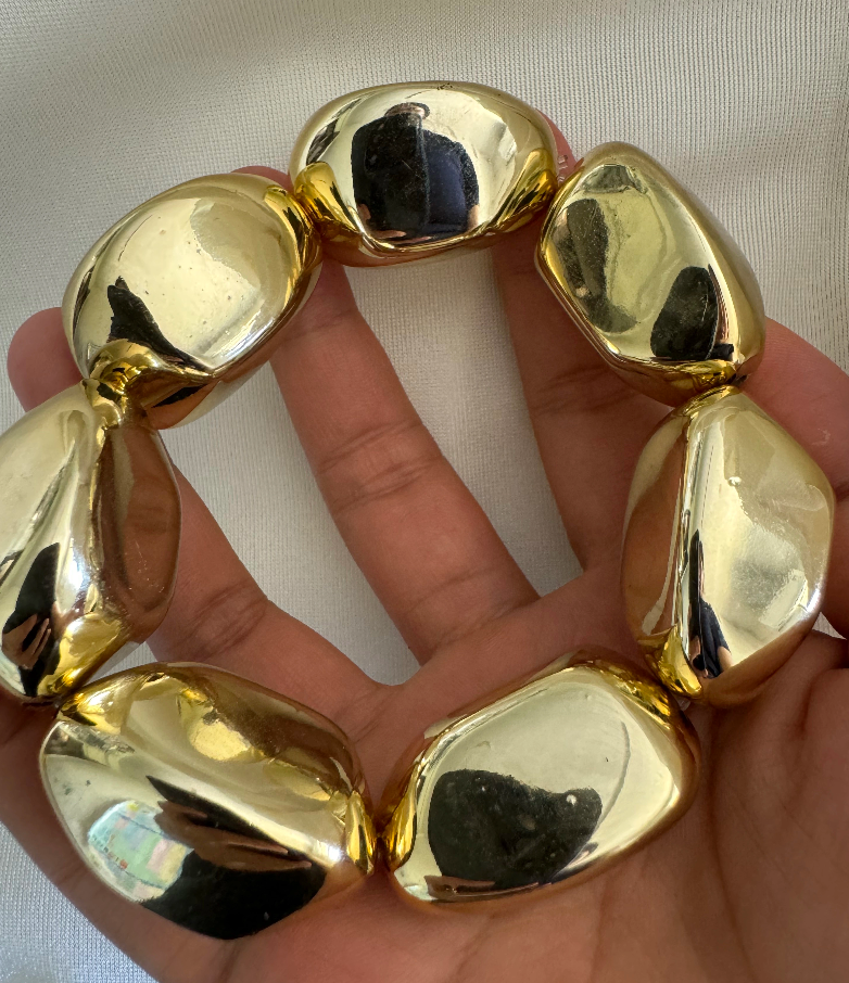 HoopLa - Wholesale Jewelry Set - Barbara-Nugget Bead Metal 14K Gold, Stretch2