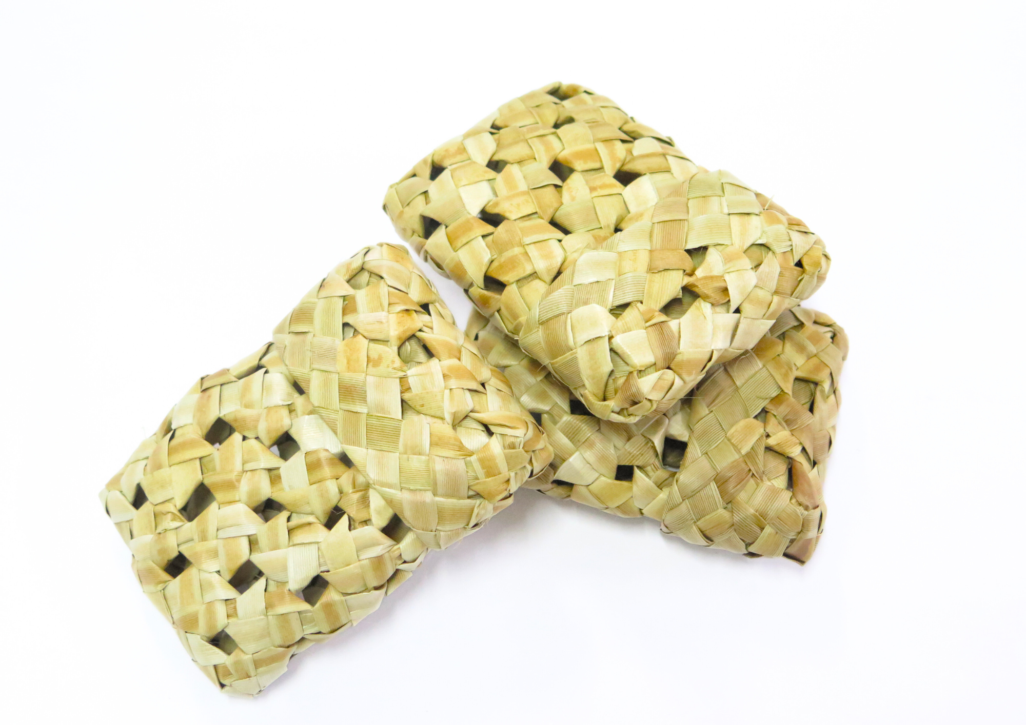 No Furries Delights – wholesale Pet toy – Not cat/dog – BULK Palm Pocket with Holes4