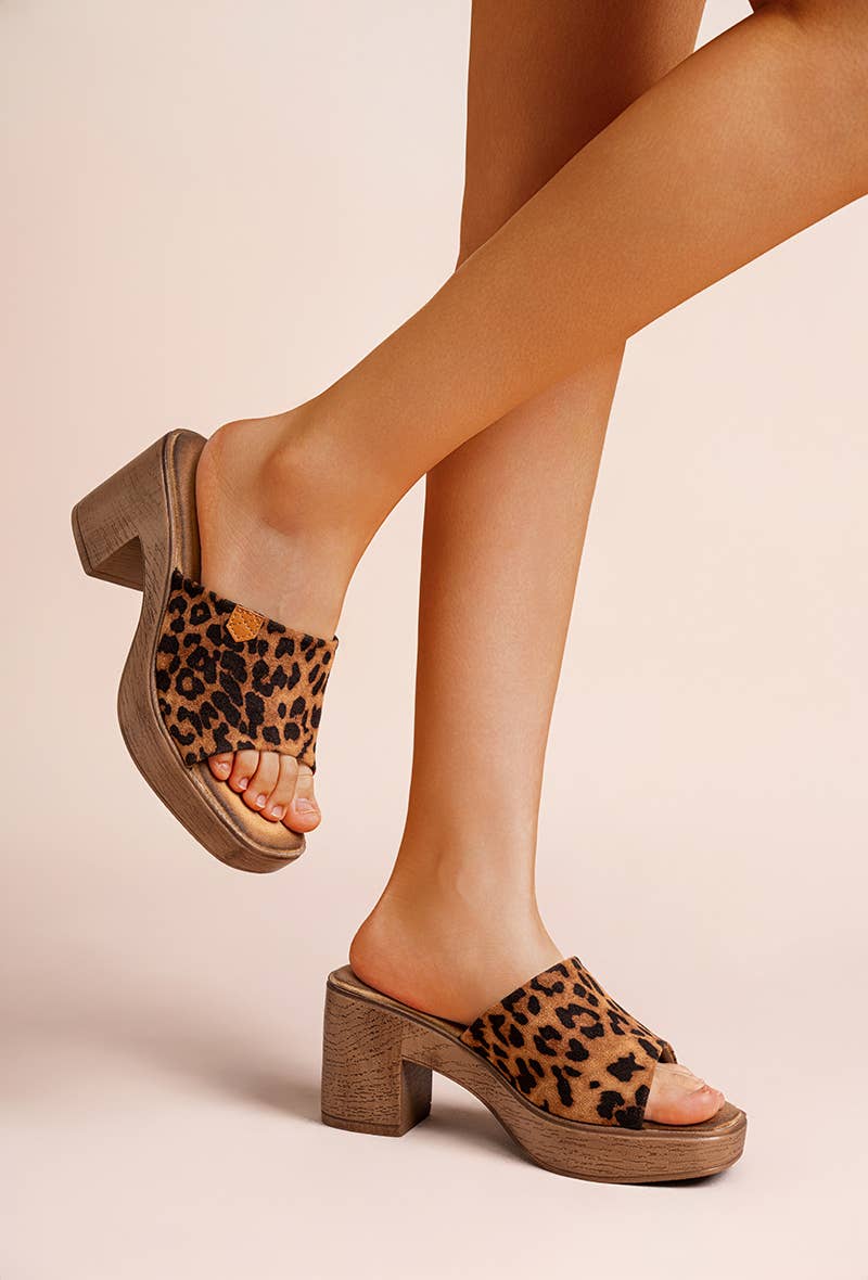 LADY GLORY – wholesale Mules – Women’s – Block-heeled mules with wooden sole7