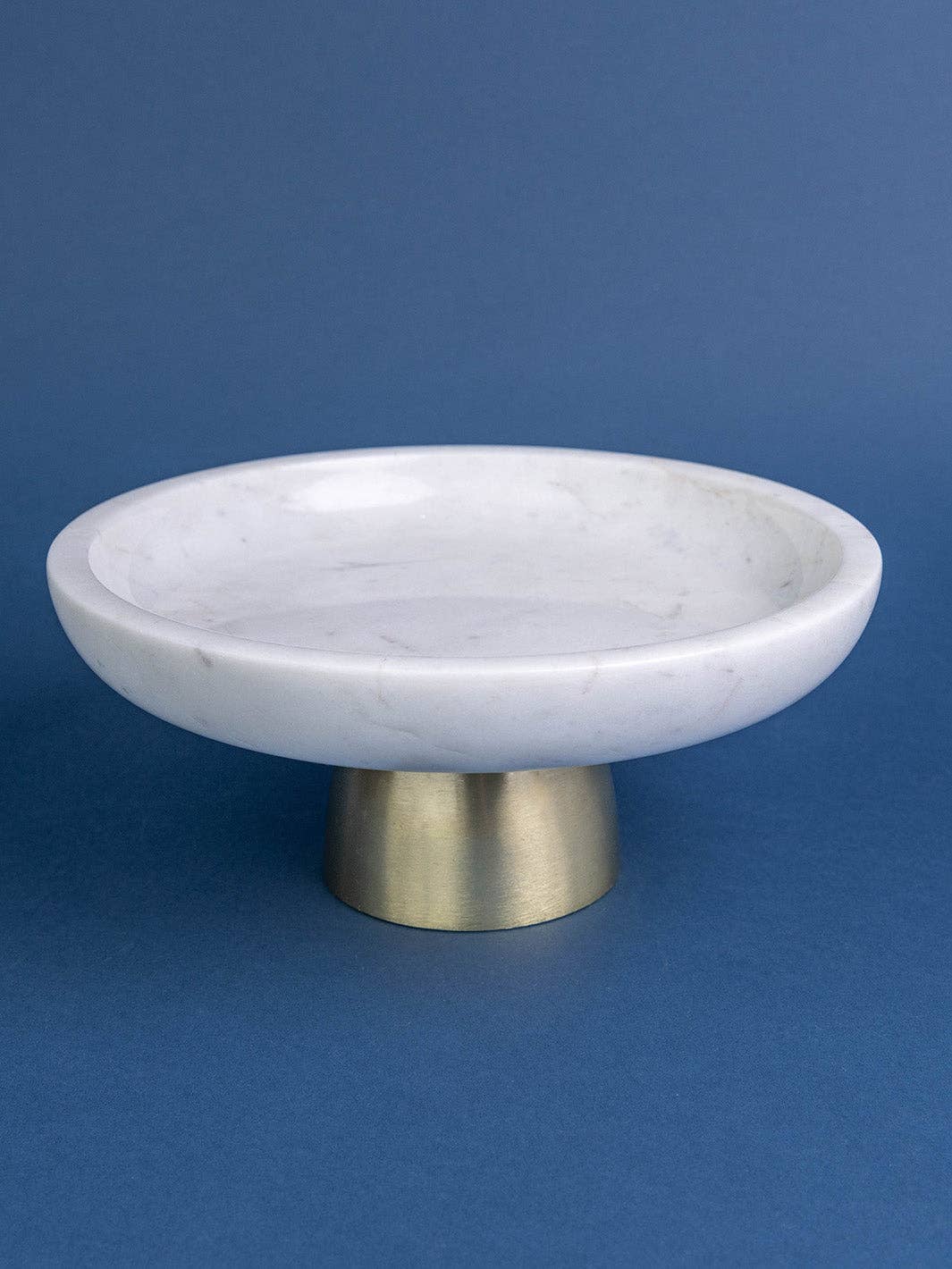 House of Roya Ltd – wholesale Cake stand – Marble and Brushed Gold Cake Stand2
