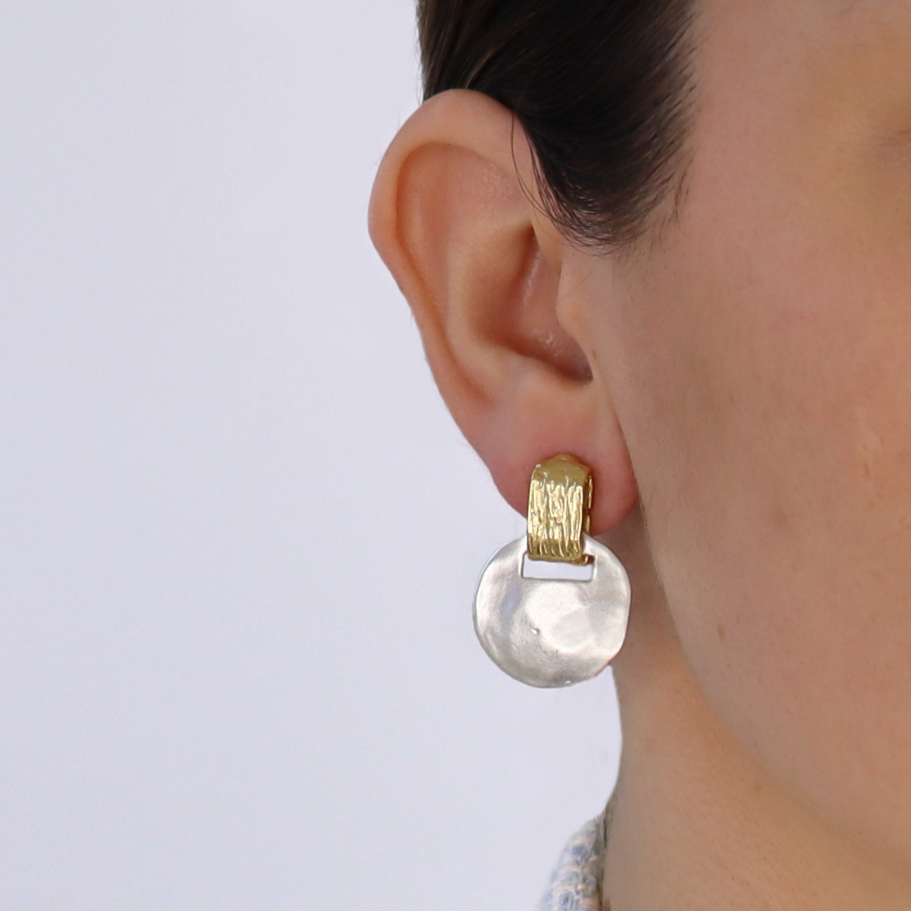 Mélange d'or argenté Boucles d'oreilles courtes en métal mixte en vente sur Faire4