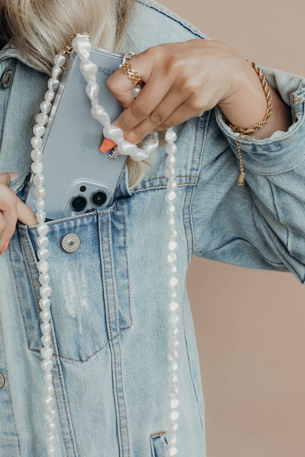 Short Pearl PHONE STRAP for wholesale on Faire3