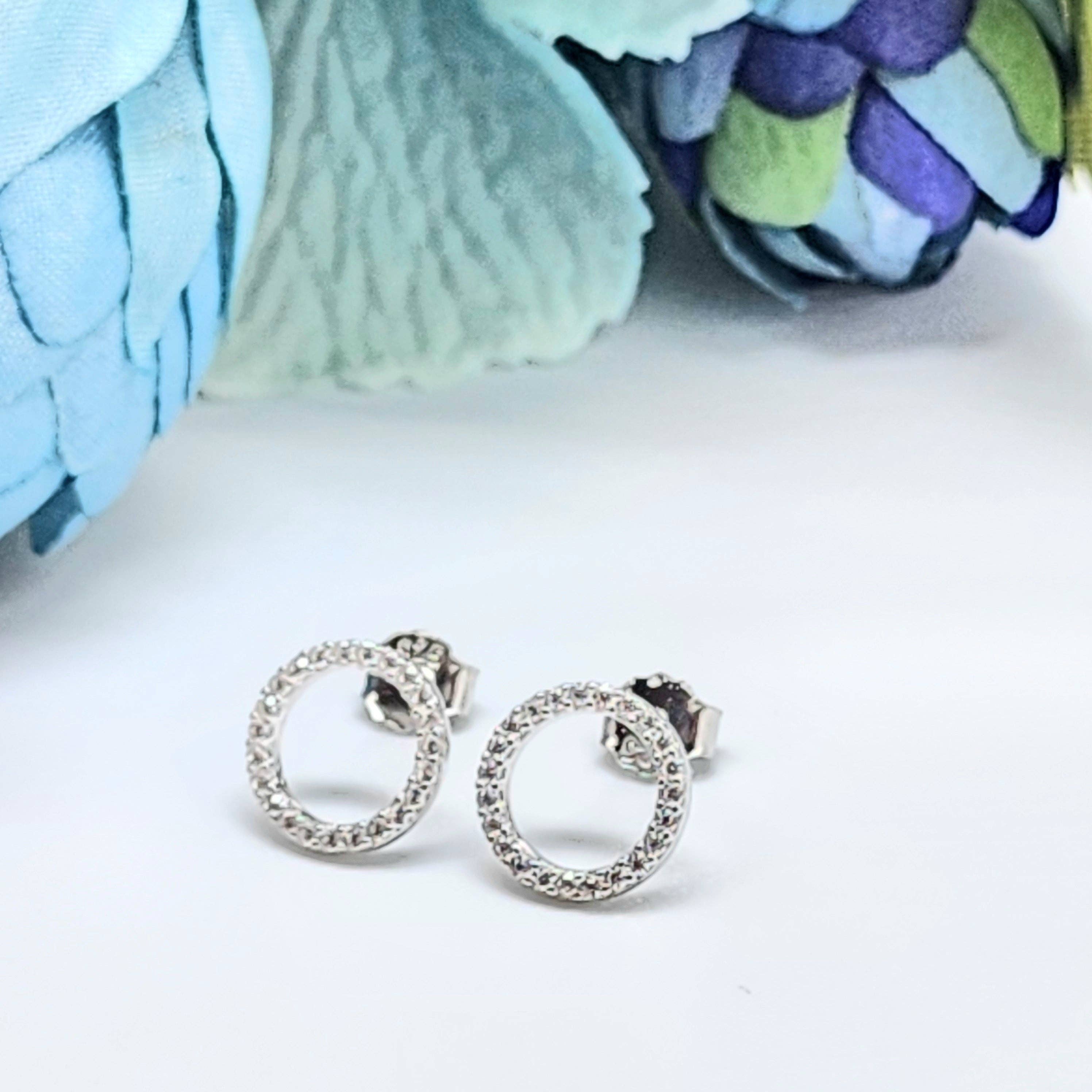 Lillie's Lifestyles - Wholesale Stud/Post Earrings - Sterling Silver circular CZ Earrings4