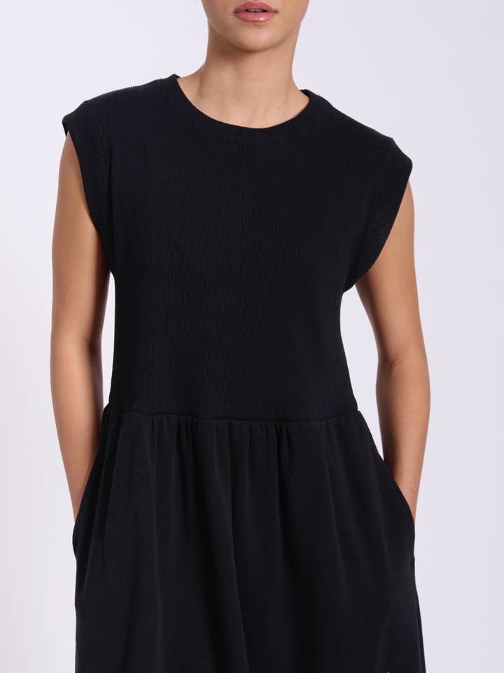 Preloved - Wholesale Dress - Women's - Maya Midi Dress5