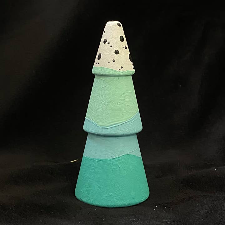 Albero Moderno Manufatto Vacanza Invernale Orgoglio Gay per la vendita all'ingrosso da parte di Artifacts of Joy