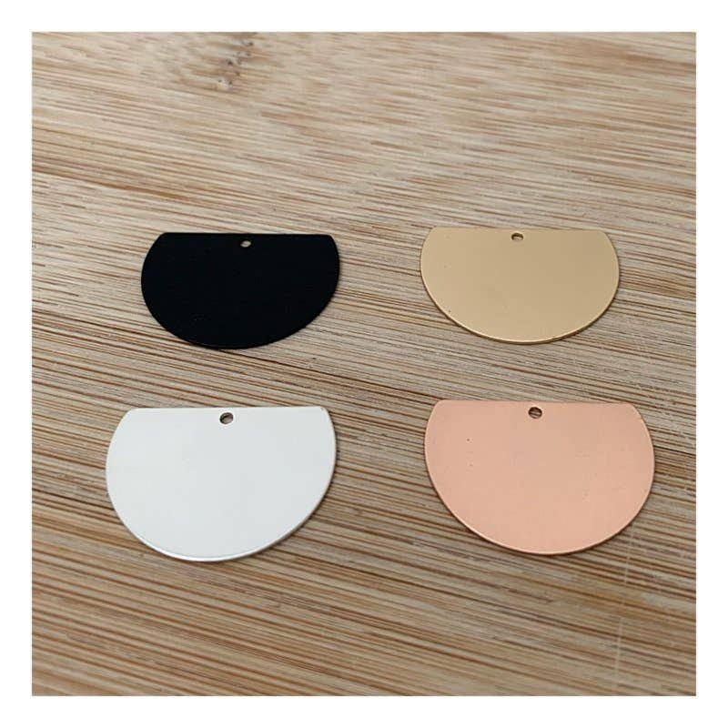 Orecchini – Engroshandel Ørestikkere – Resarco øreringe med resin og metalvedhæng3