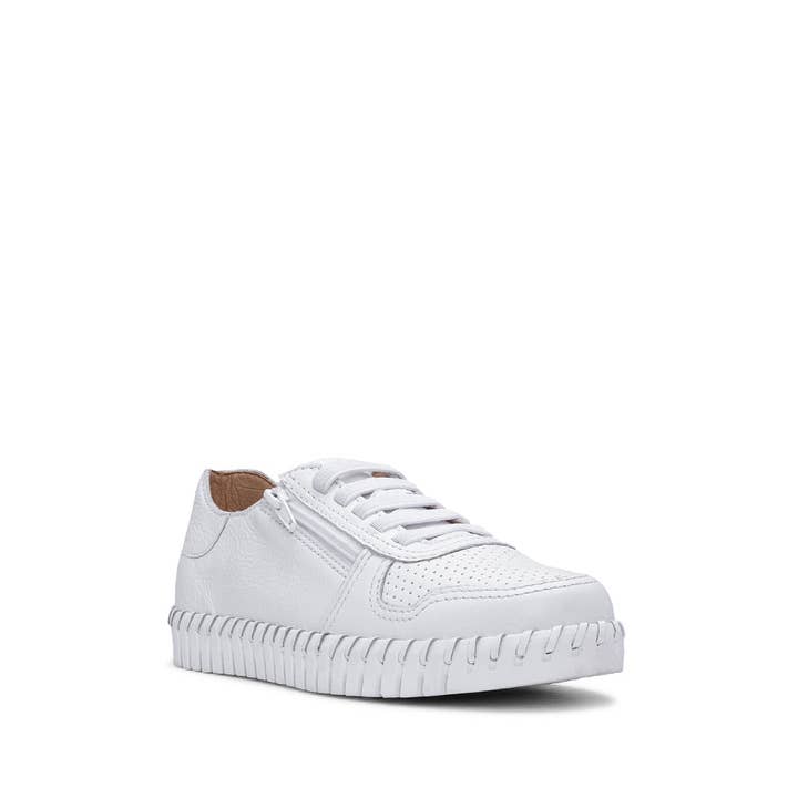 white GOA SNEAKERS for wholesale on Faire2