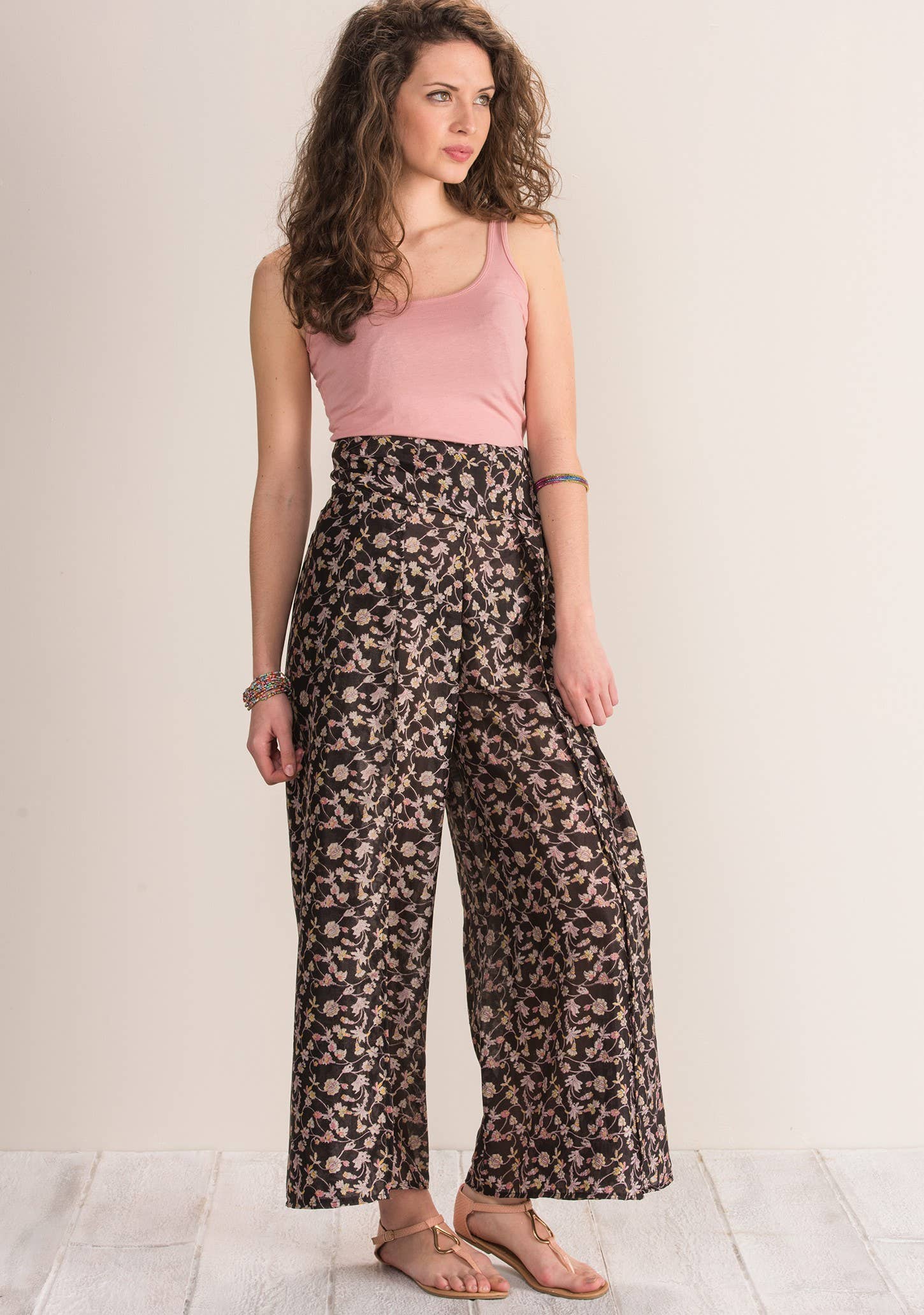 Namaste - Vendita all'ingrosso Pantalone - Donna - Pantaloni con cintura a fiocco in seta riciclata da sari0