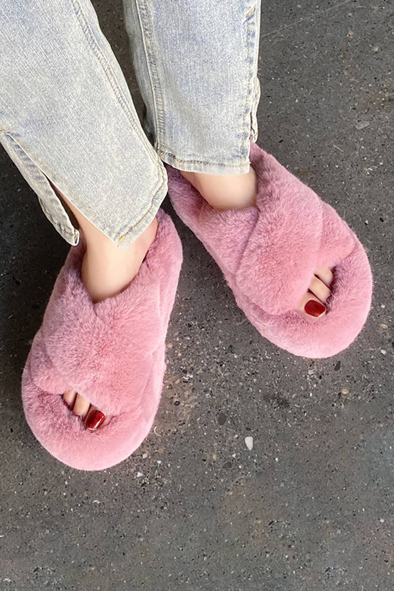 ACCITY - Wholesale Slippers - Women's - CROSS STRAP FLUFFY BEDROOM SLIPPERS_CWSHS022615