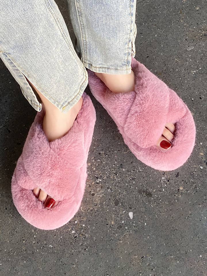 ACCITY - Wholesale Slippers - Women's - CROSS STRAP FLUFFY BEDROOM SLIPPERS_CWSHS022615