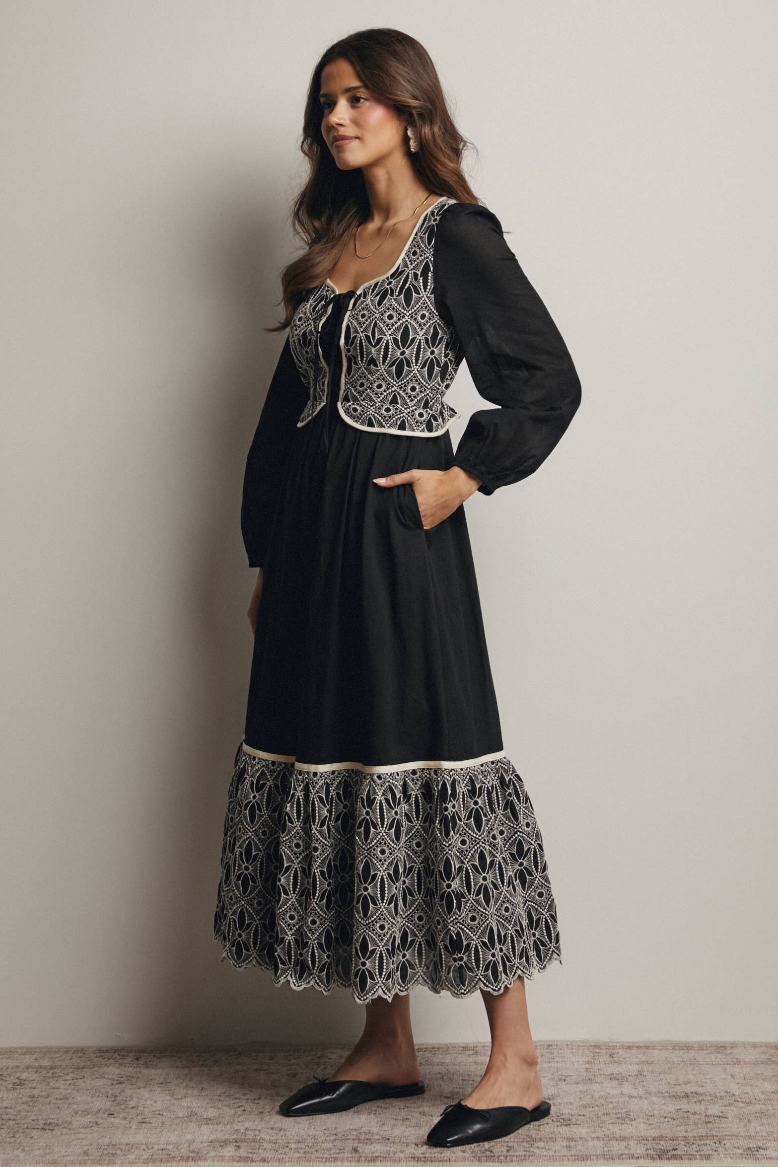 Forte - Wholesale Jurk - Dames - Maxi-jurk met geborduurd lijfje FD00204