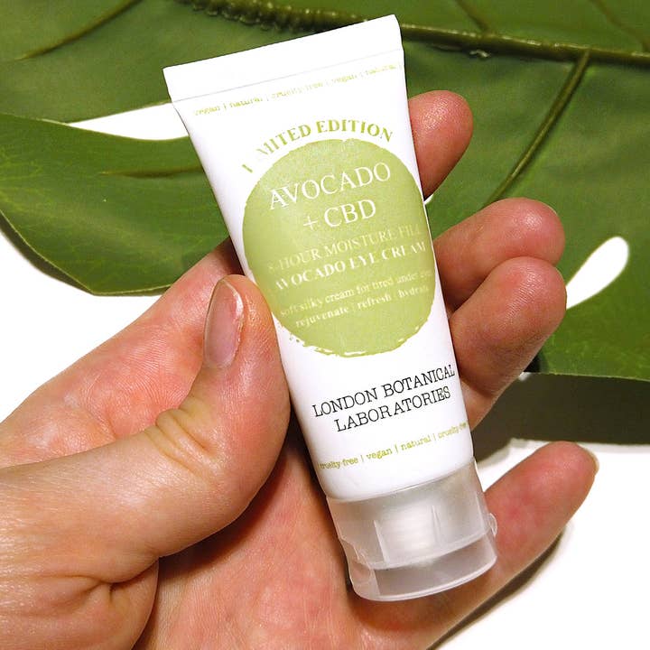 Avocado 8-Stunden-Augencreme mit Feuchtigkeitsfüllung, limitierte Auflage, 20 m für den Großhandel von EclatSkin London