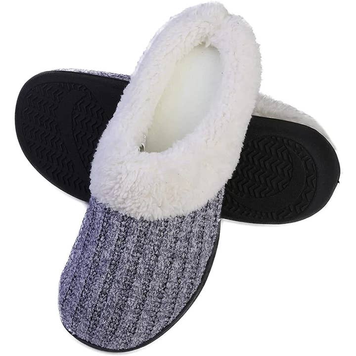 Pantoufles de maison Roxoni pour femmes en tricot avec doublure polaire pour la vente par Roxoni