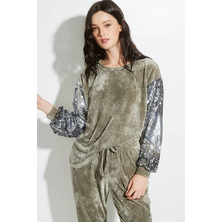 Ensemble sweat-shirt douillet en velours à manches paillettes pour la vente par Phil Love