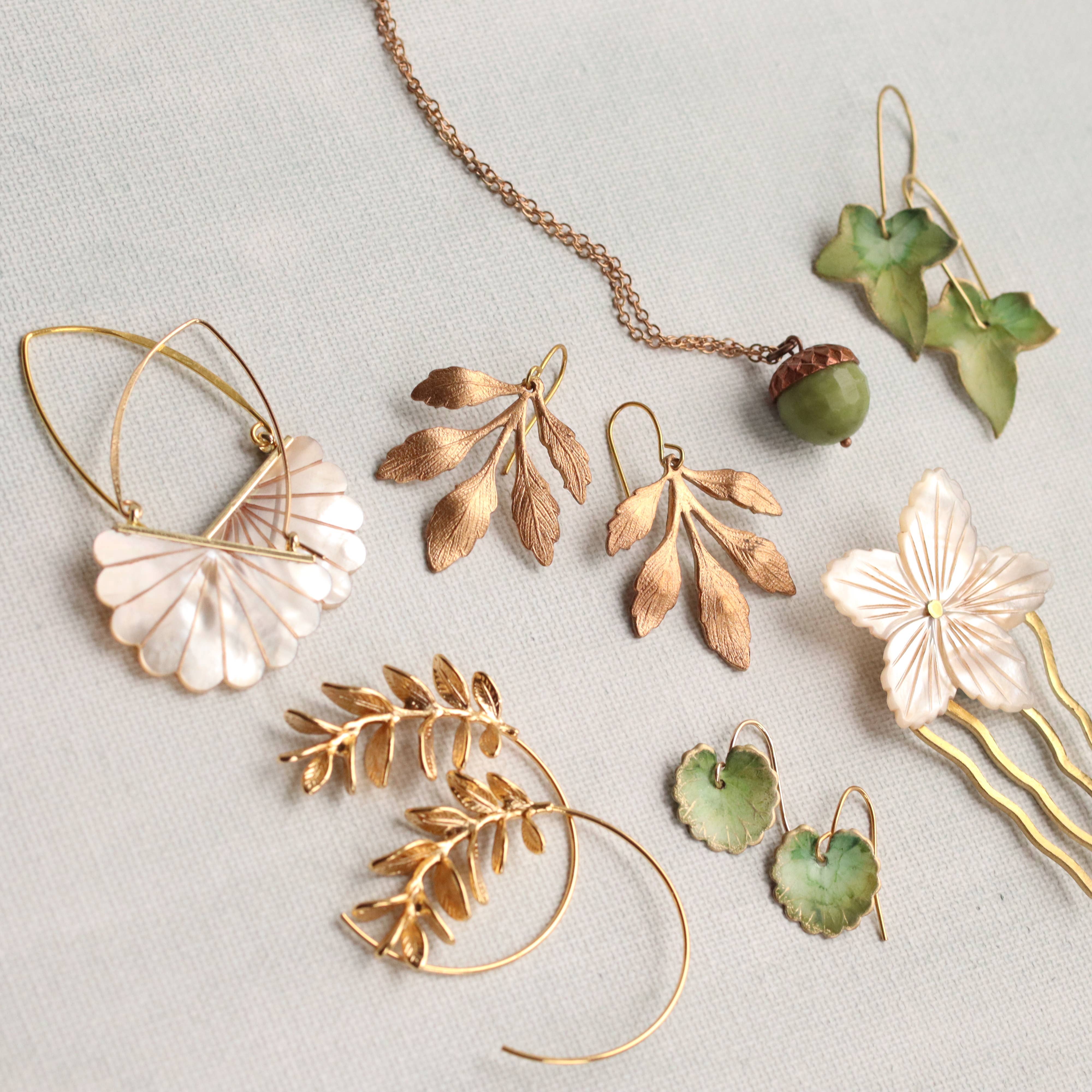 Silk Purse, Sow's Ear – wholesale Hoop-örhängen – Botaniska örhängen med rosmarinkvistar i mässing8