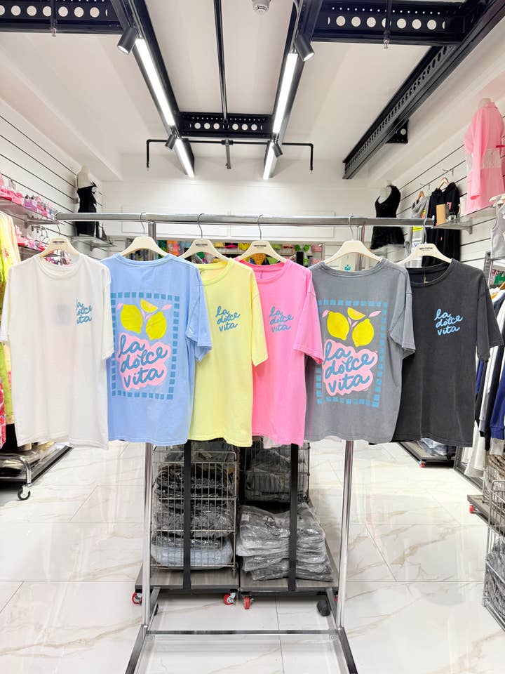 Round neck cotton t-shirt with lemon print for wholesale by Chilli Girl Collection