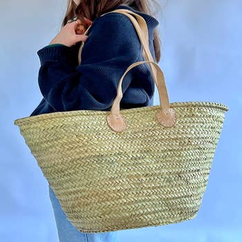 baby straw basket small pompom old pink : French Basket, Moroccan Basket,  straw bag, french market basket, Beach Bag, straw bag